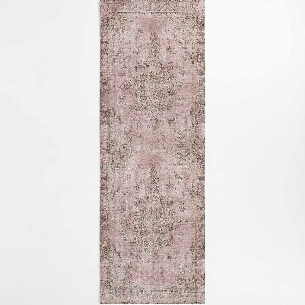 Germain Medallion Design in Pink : Runner Rug